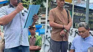 Warga Tandam Hilir I Gelar Aksi, Desak Bupati Deli Serdang Copot Kepala Desa Herianto
