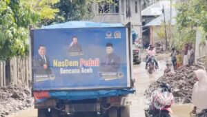 Muslim Ayub Salurkan Bantuan di Pidie Jaya, Desak Percepatan Huntara Jelang Ramadan