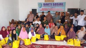 Di penghujung Bulan Suci Ramadan, Ketua LSM Lipan Sumut Pantas Tarigan Gelar Bakti Sosial Berbagi ke Warga Masyarakat