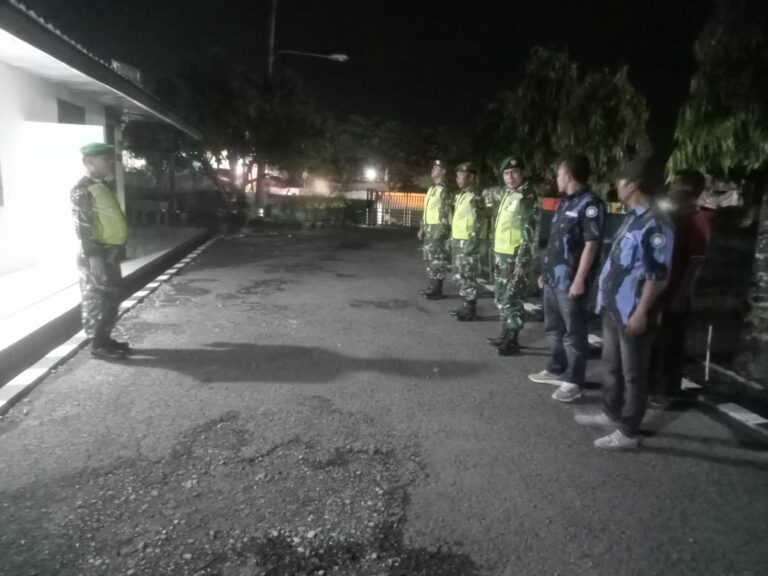 Patroli Bersama TNI dan Ormas, Koramil 05/Batang Kuis Perkuat Sinergi Jaga Keamanan Wilayah