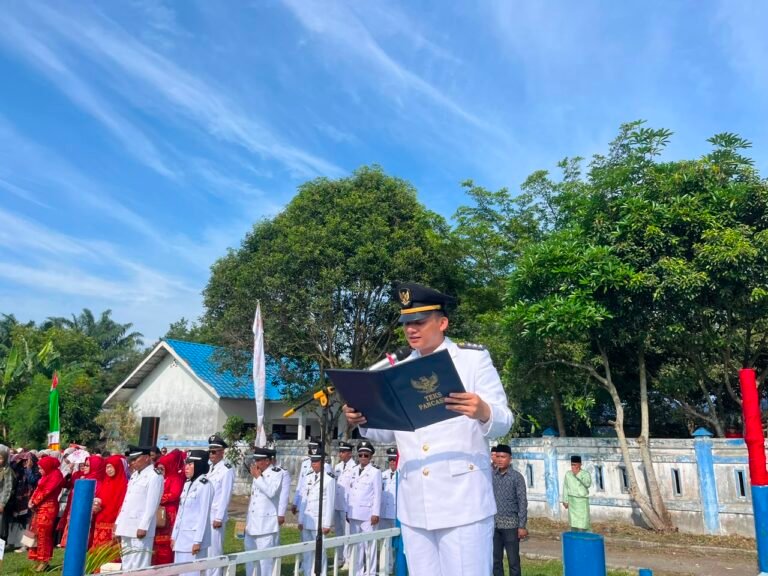 Upacara HUT RI ke-81 di Batang Kuis Berlangsung Khidmat, Aman dan Kondusif